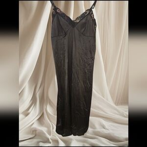 Vintage Black Slip